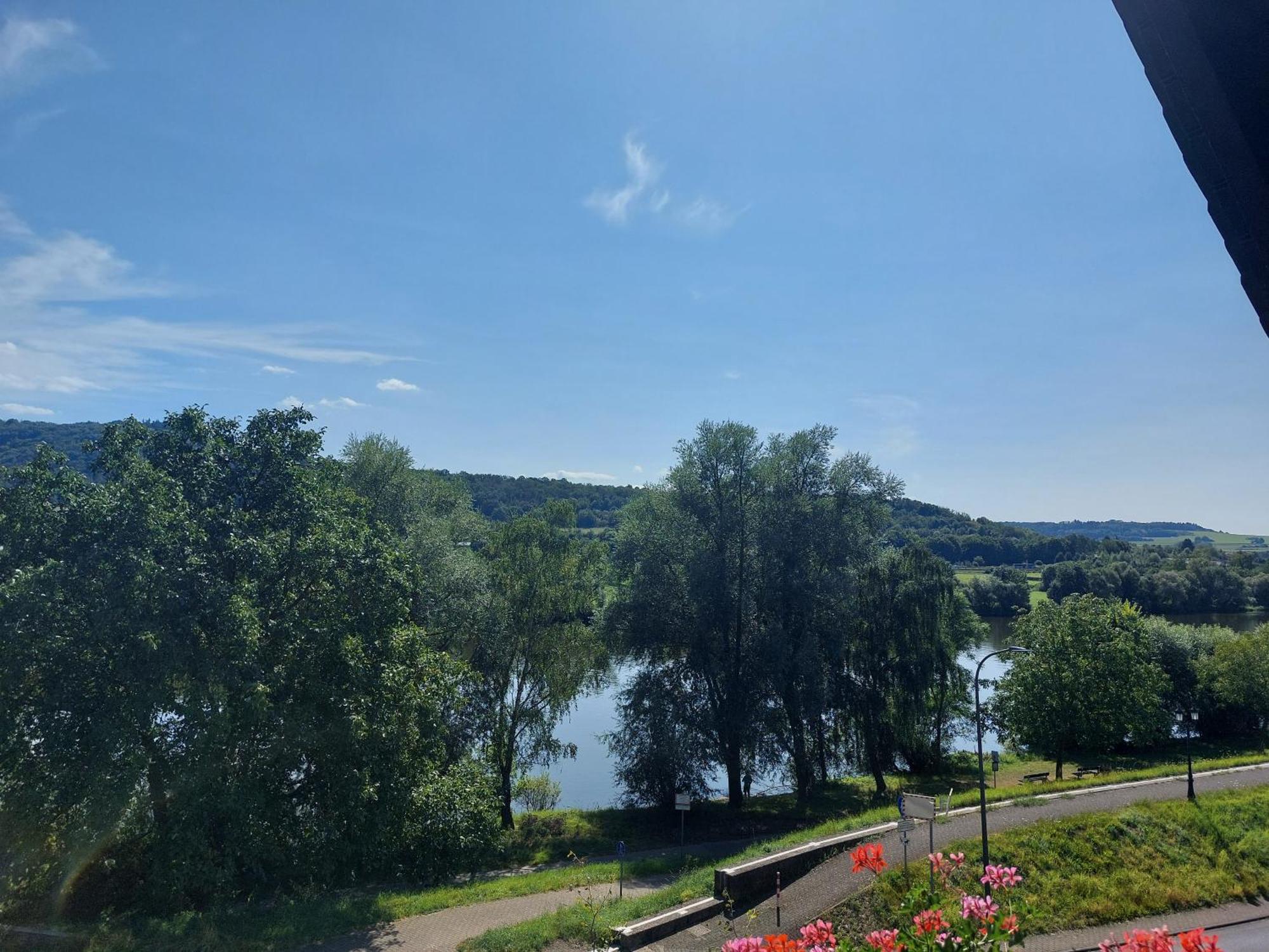Ferienwohnungen Zum Niederberg Lieser Exteriér fotografie